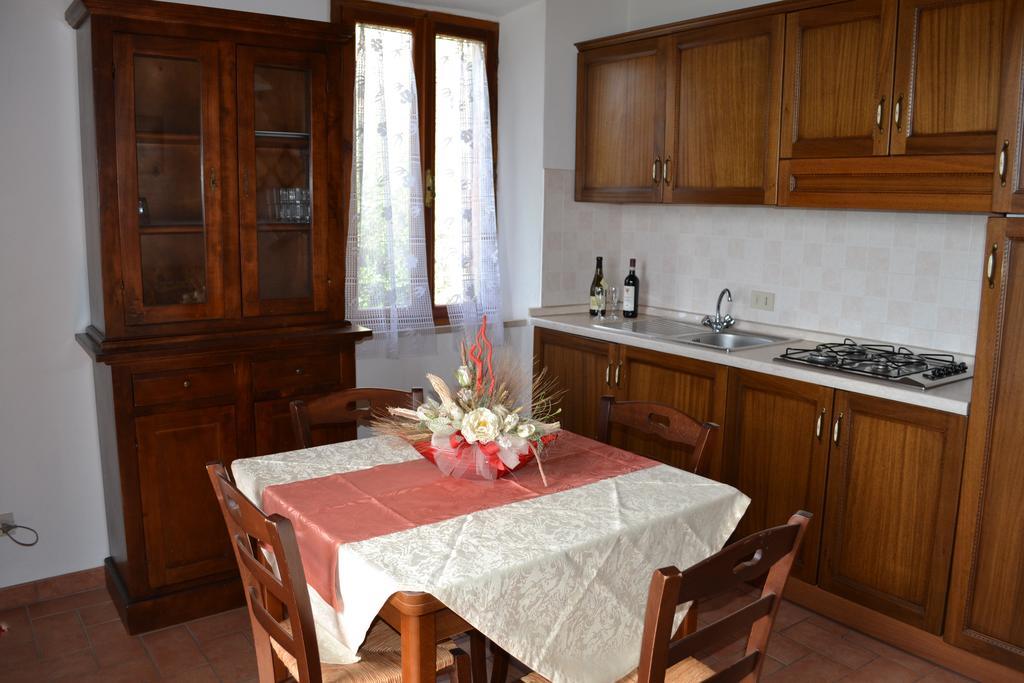 Villa Santa Maria Montalcino Camera foto